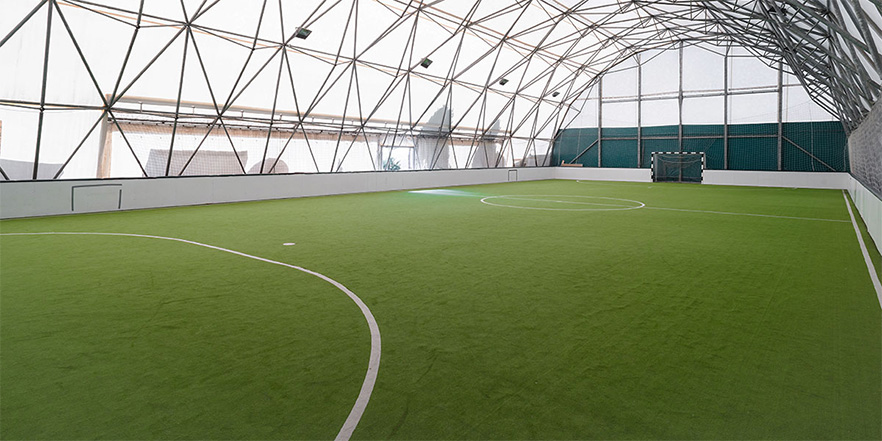 campo-de-fútbol-exterior